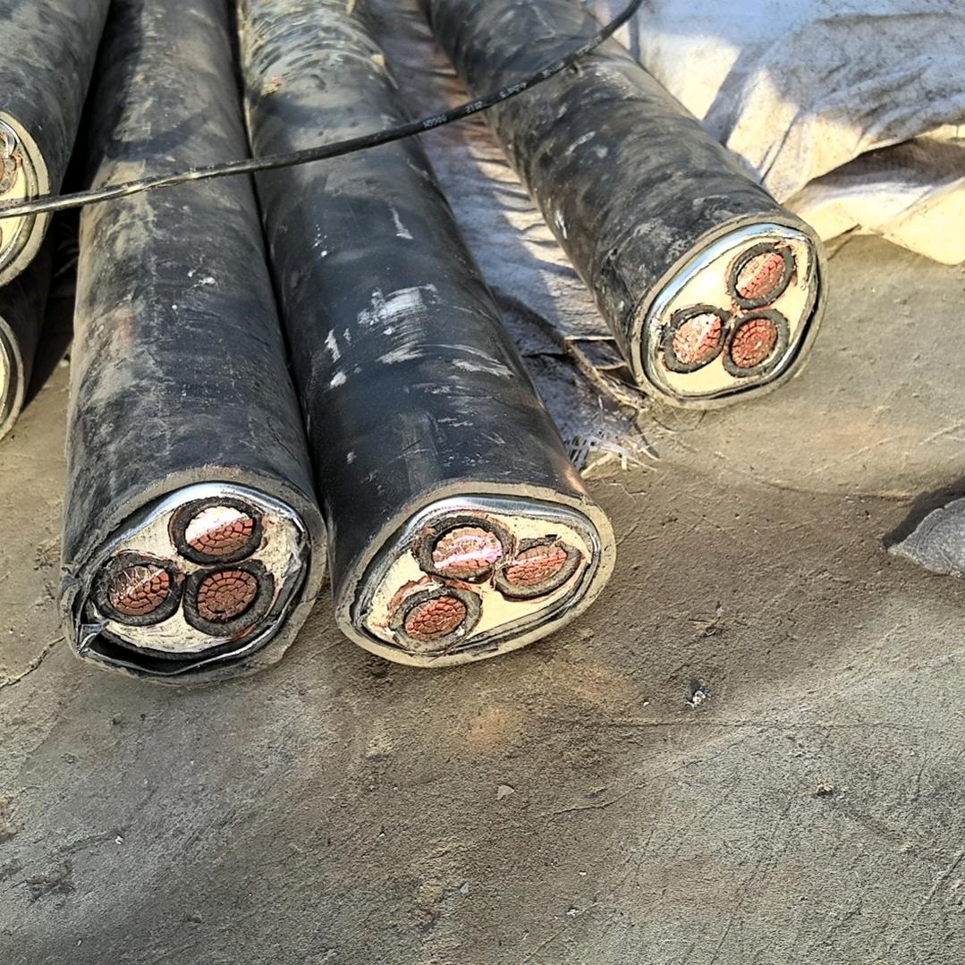 胡铁来  长期收购电缆铜铝锡不锈钢