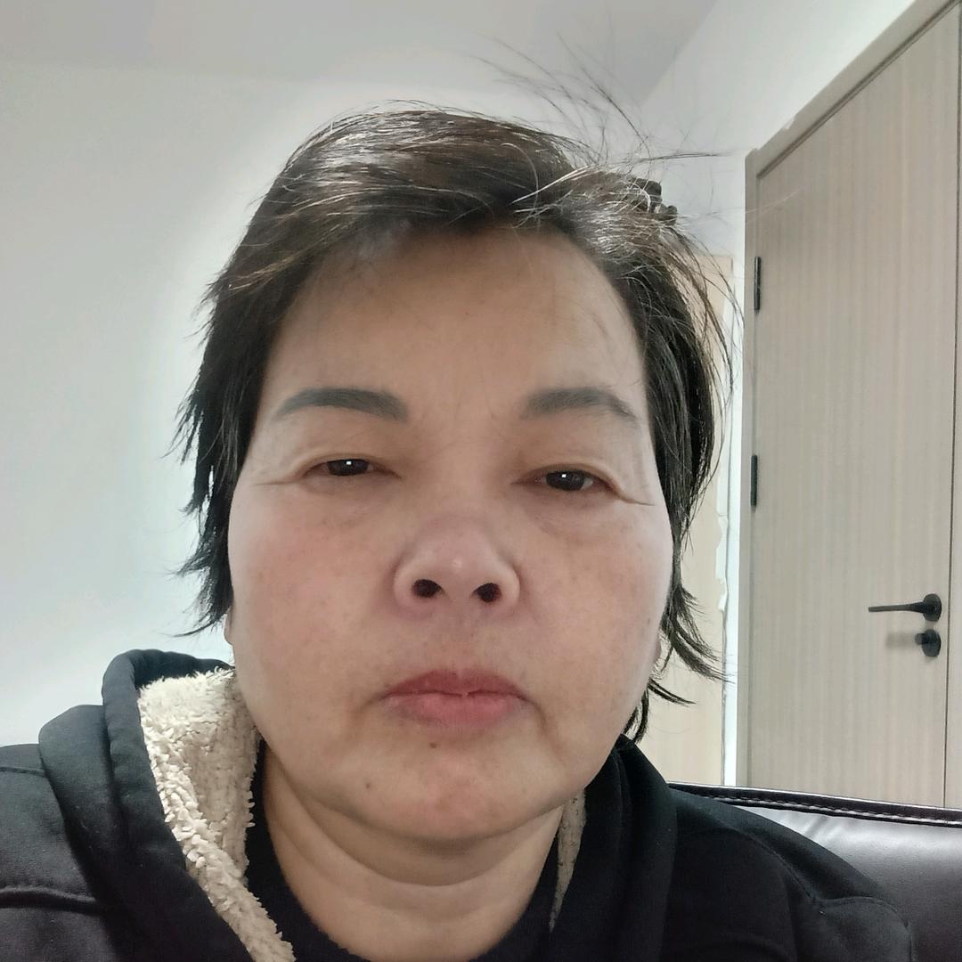 彤姐A4825 早上， 6：15开播