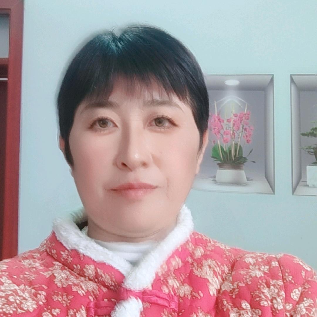 晓梅（商品在橱窗）