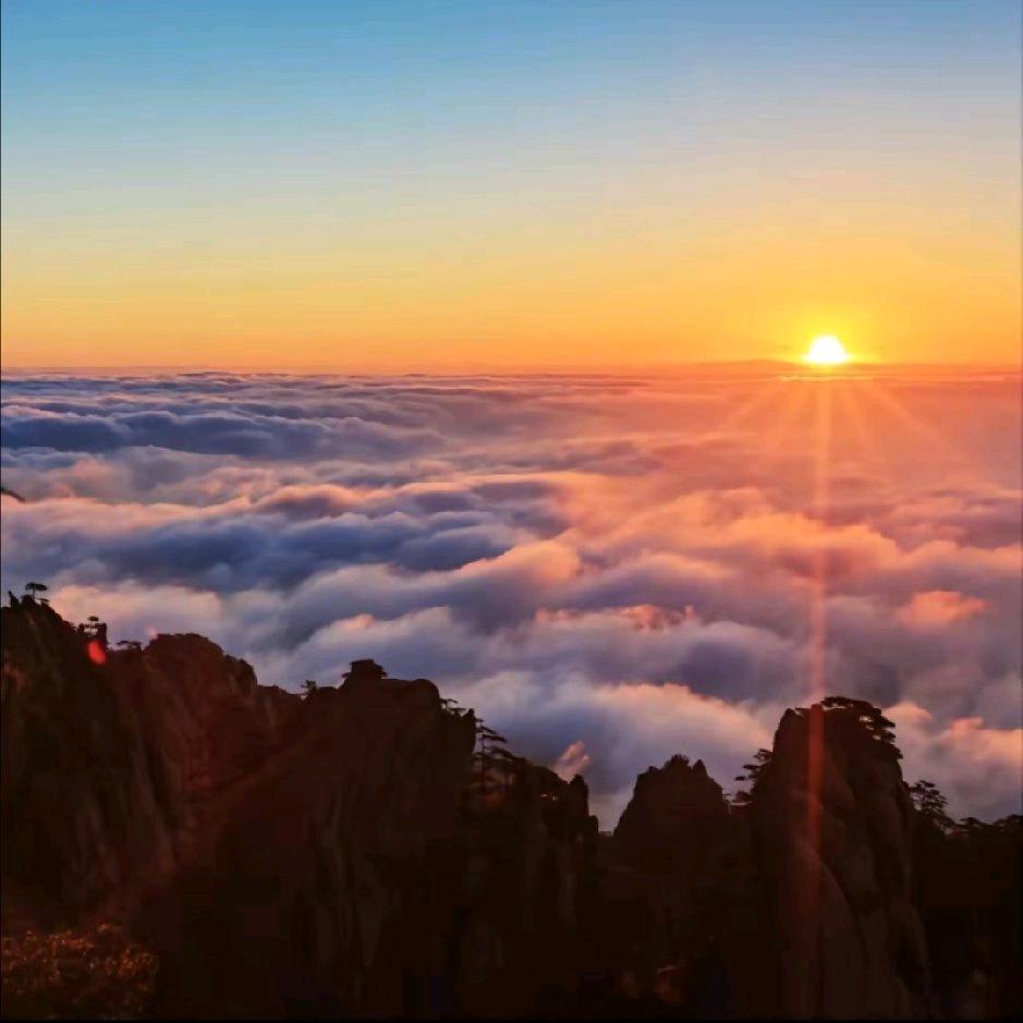 玆恩（zī ēng）