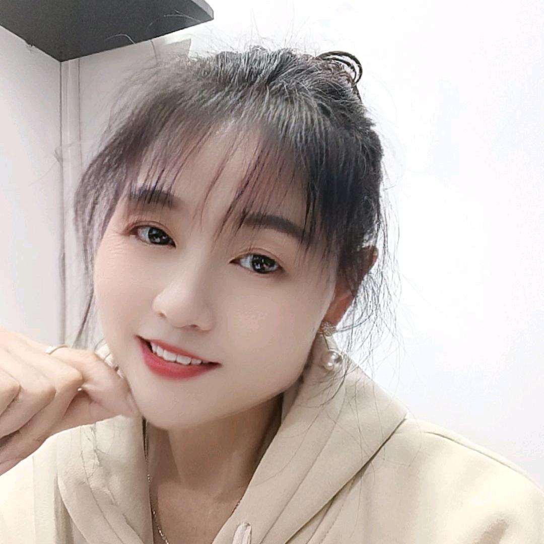 高姐服装搭配