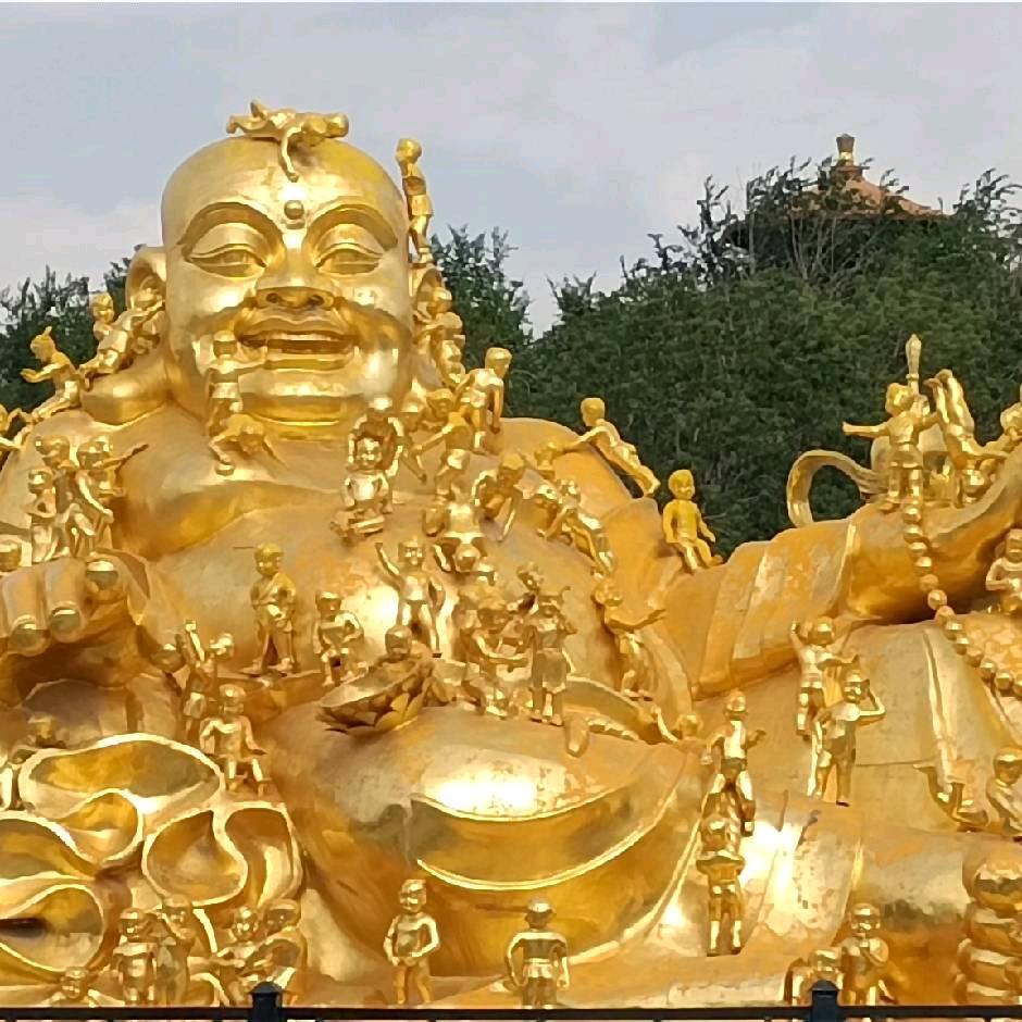 万丈红尘