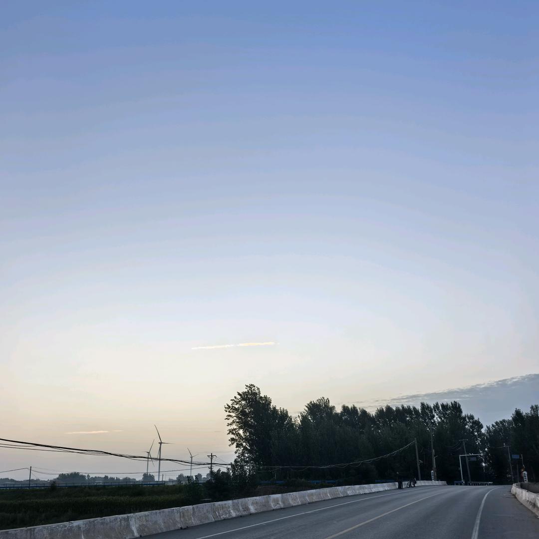 欣欣（改变中）