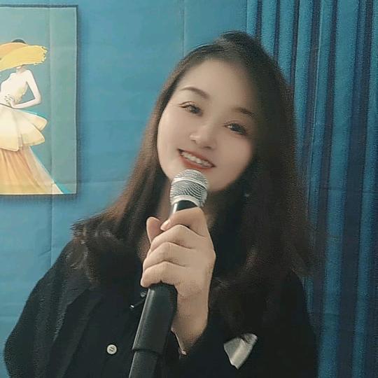 程程🎤晚上8点20开播