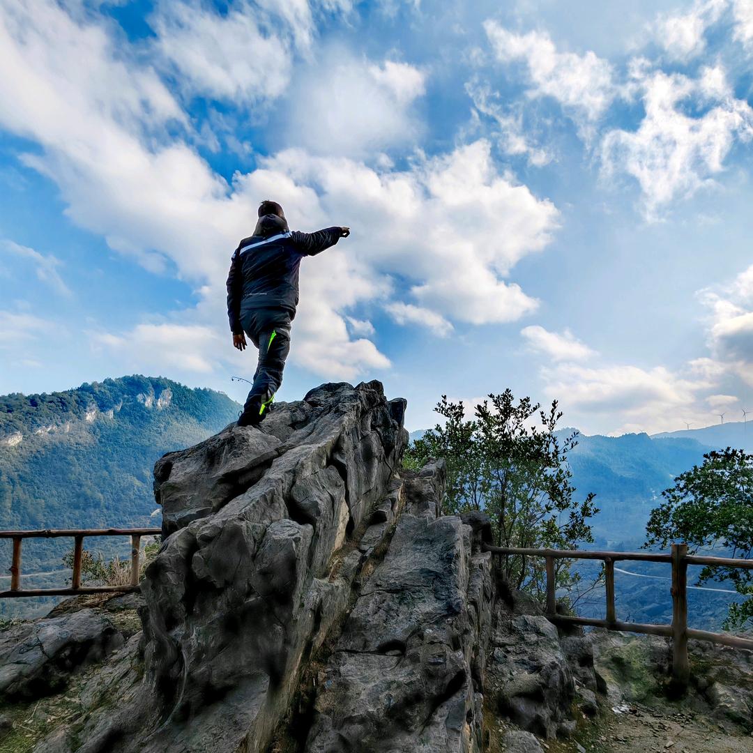 用二轮丈量世界