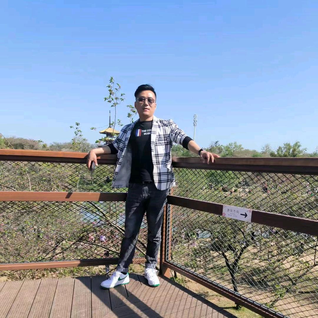 快乐的牛马