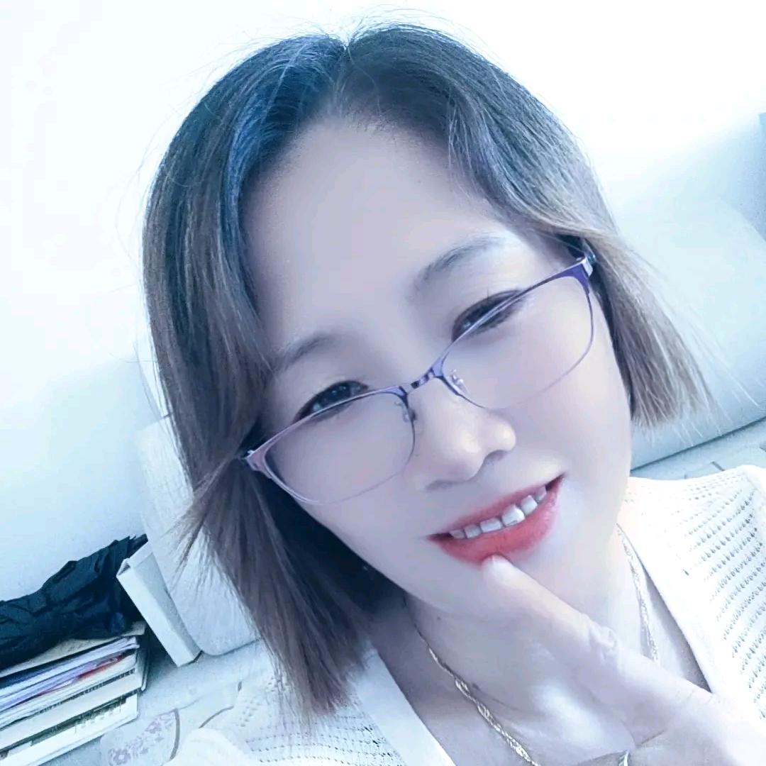 蝴蝶很美，终究飞不过沧海！