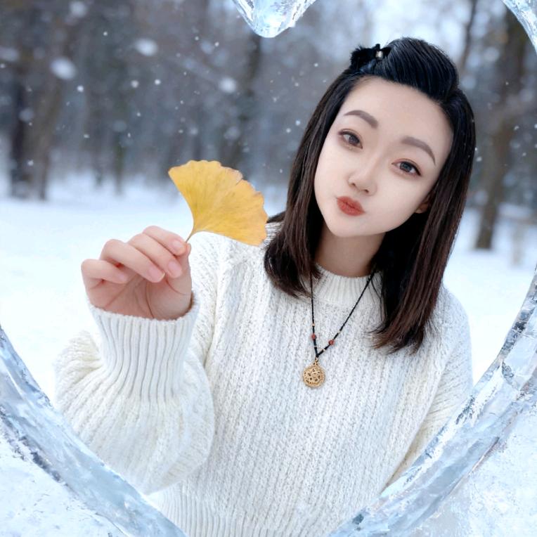 💞一笑而过᭄: 💕