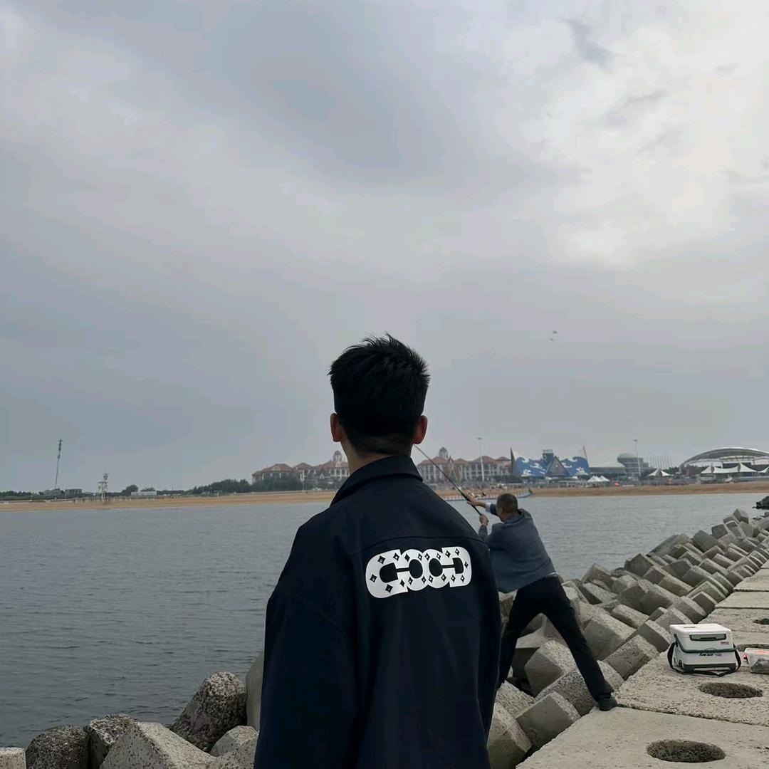 一路小跑.