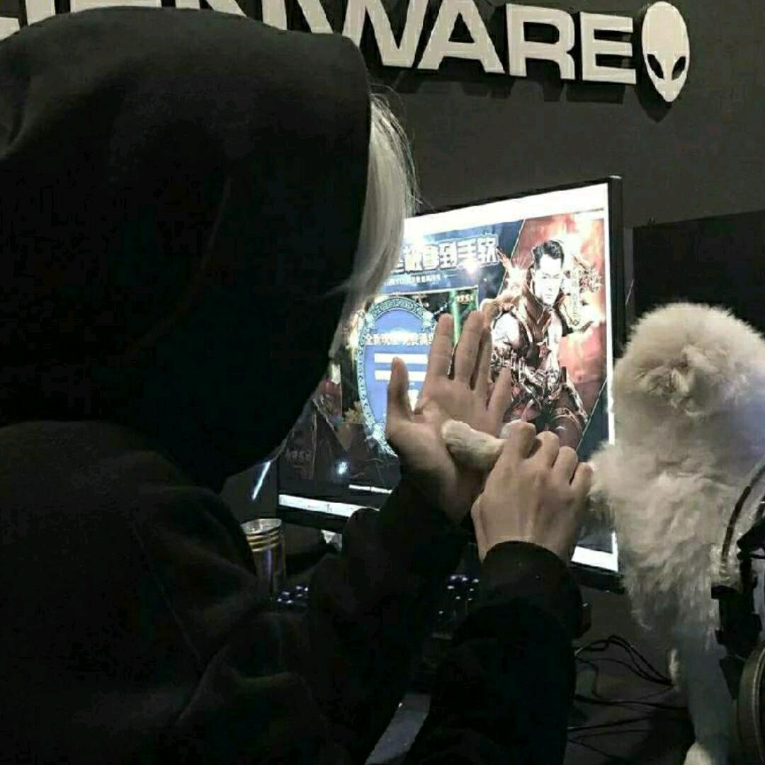 .ㅤㅤㅤㅤㅤ