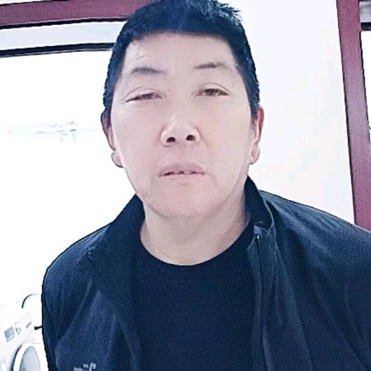 切割爆破，绳锯切割破碎，打孔。