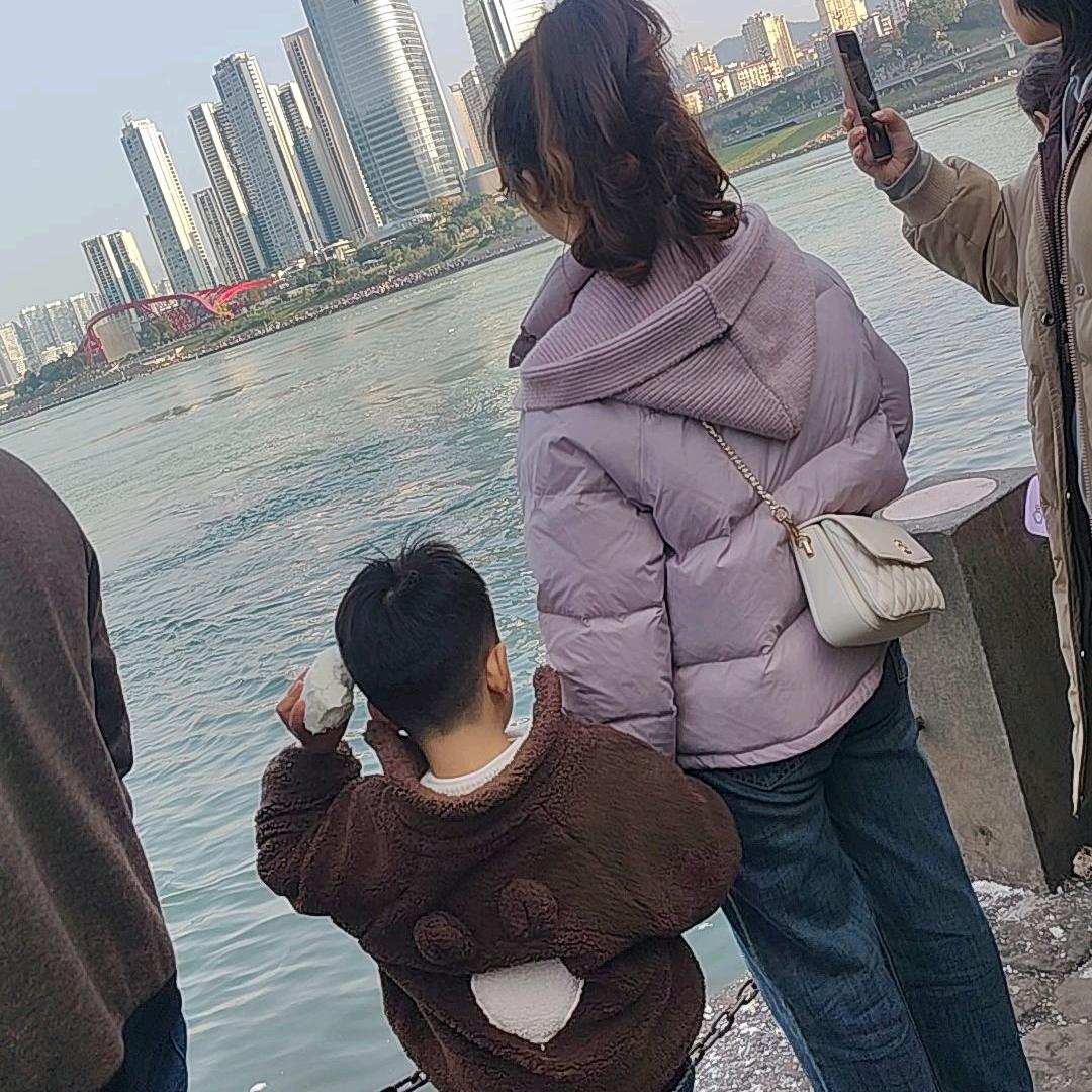 请叫我“开心”😃