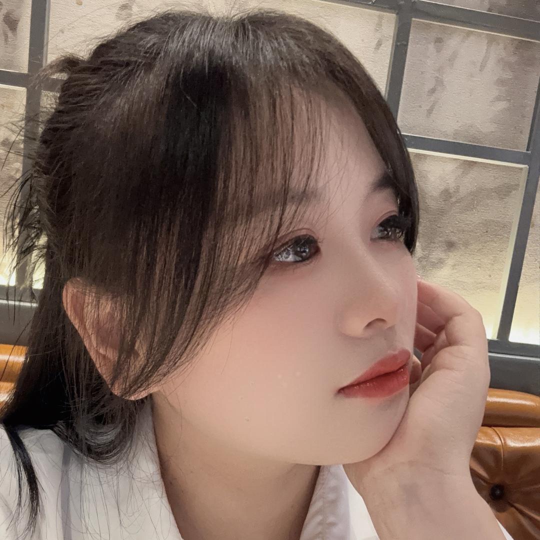 万菇娘💕
