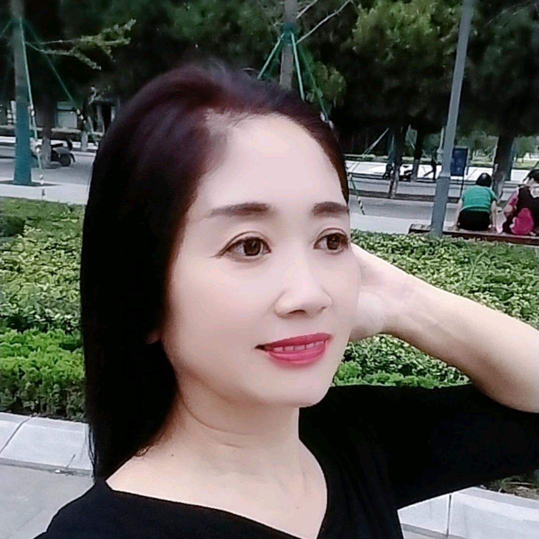 许丽芳（红娘）