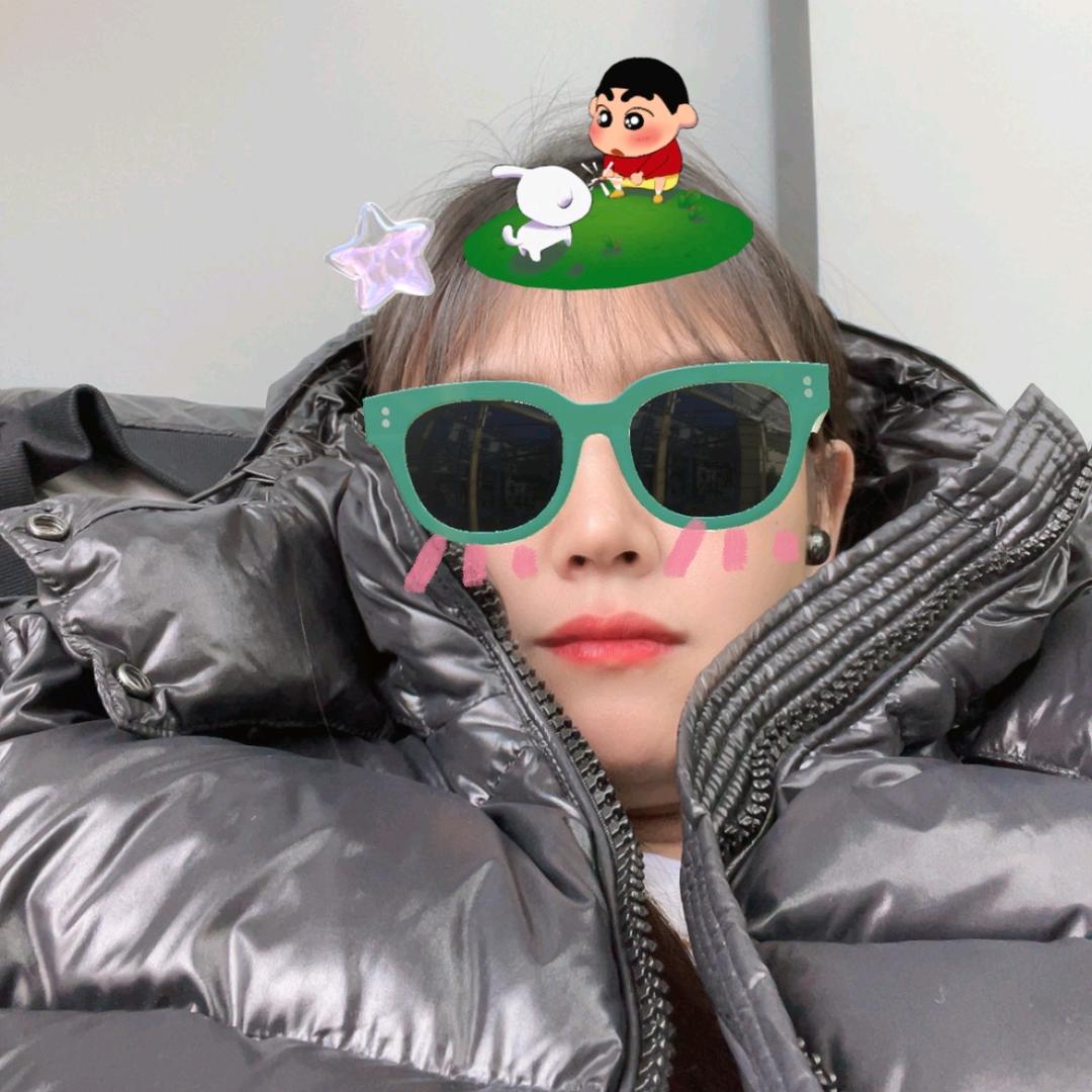 🍼   、