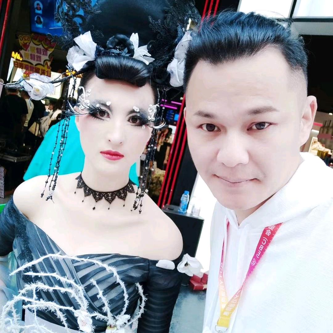 @雷子～美发设计～《才溪镇》