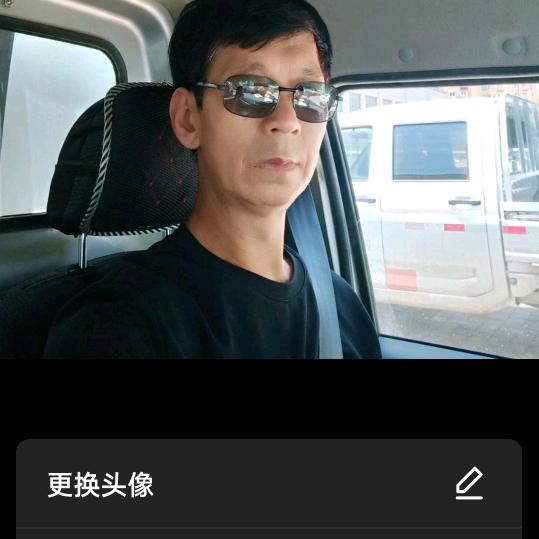 孤独的晨跑