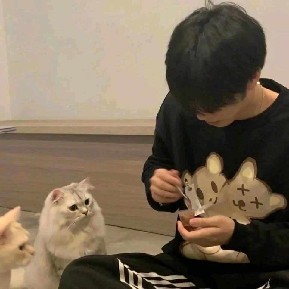 偷吃清纯舍友