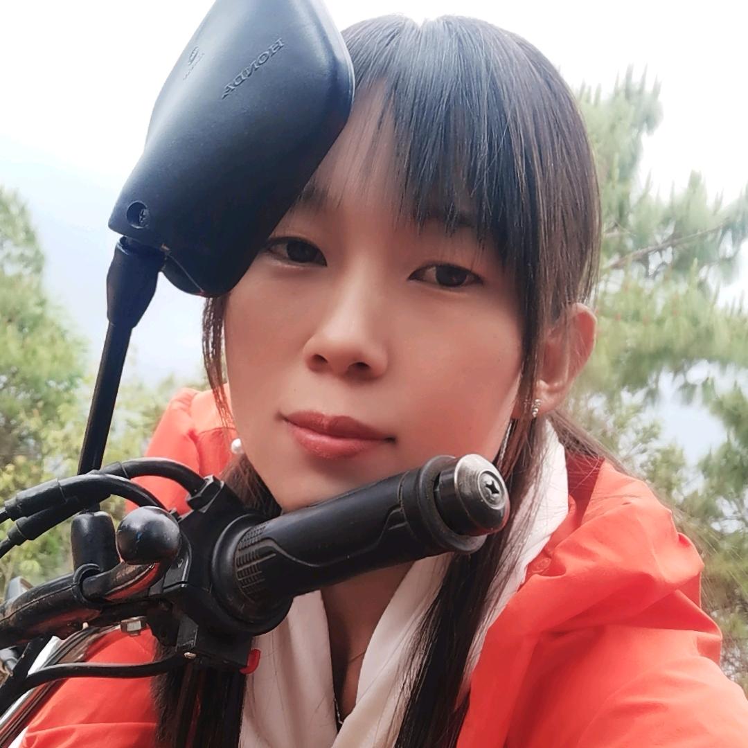 小啊翠