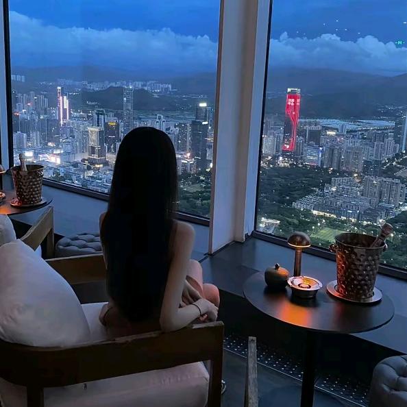 一个人一座城《拒绝私聊》