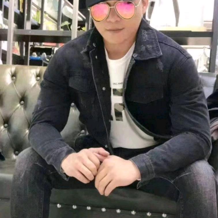 纳兰天
