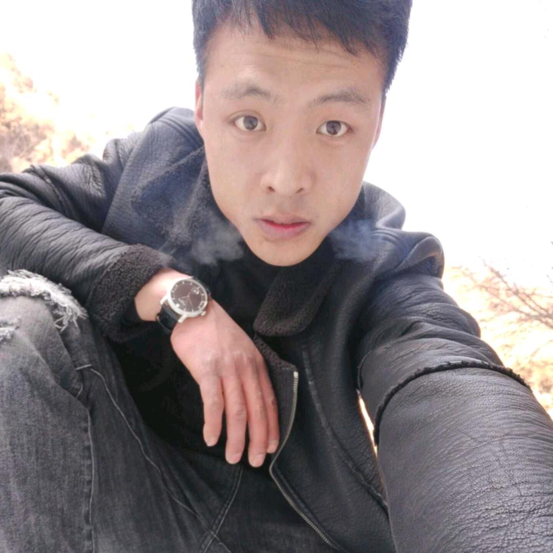 前路坎坷不言弃