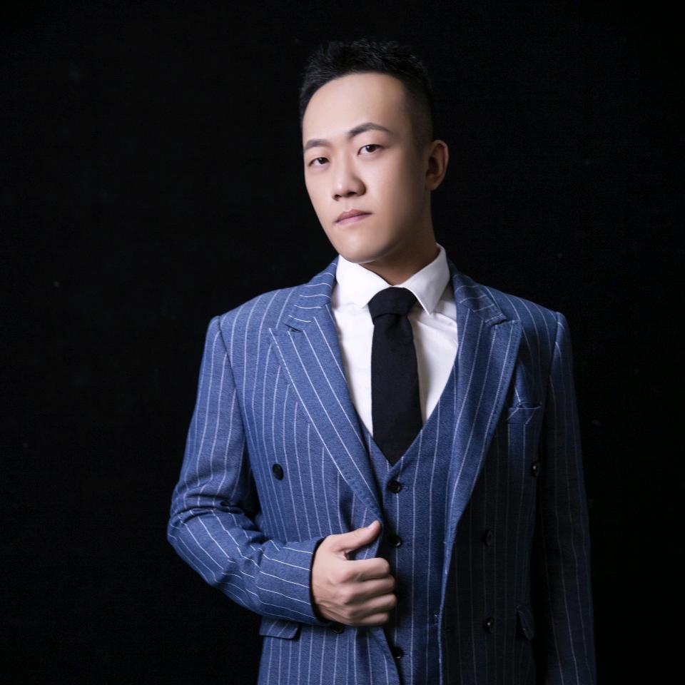 六兴房产 王锦昊