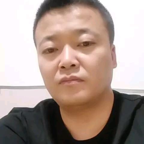 杨银嶺