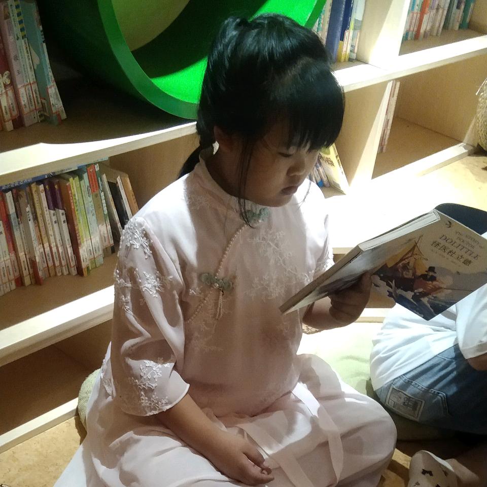 美女