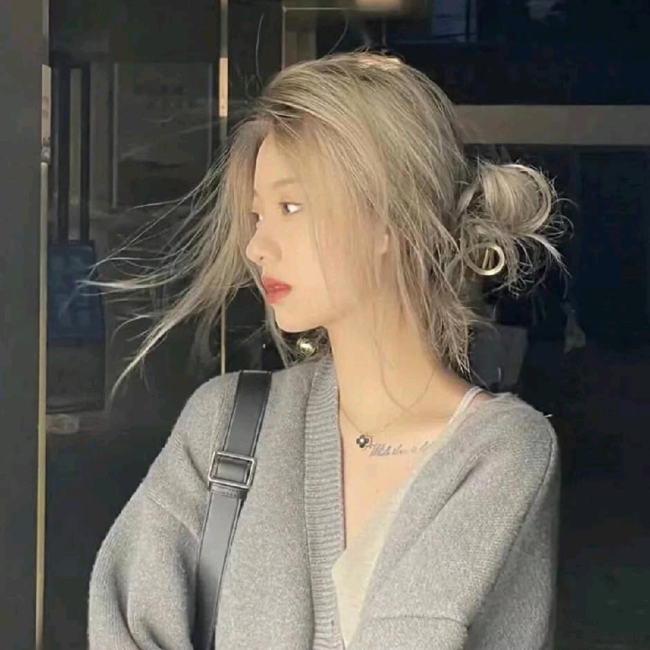 🦋