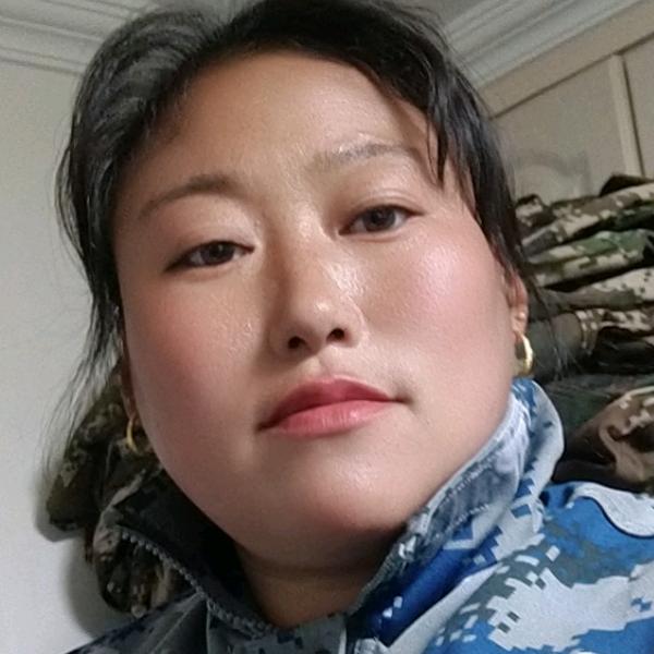 卖货小范迷彩服