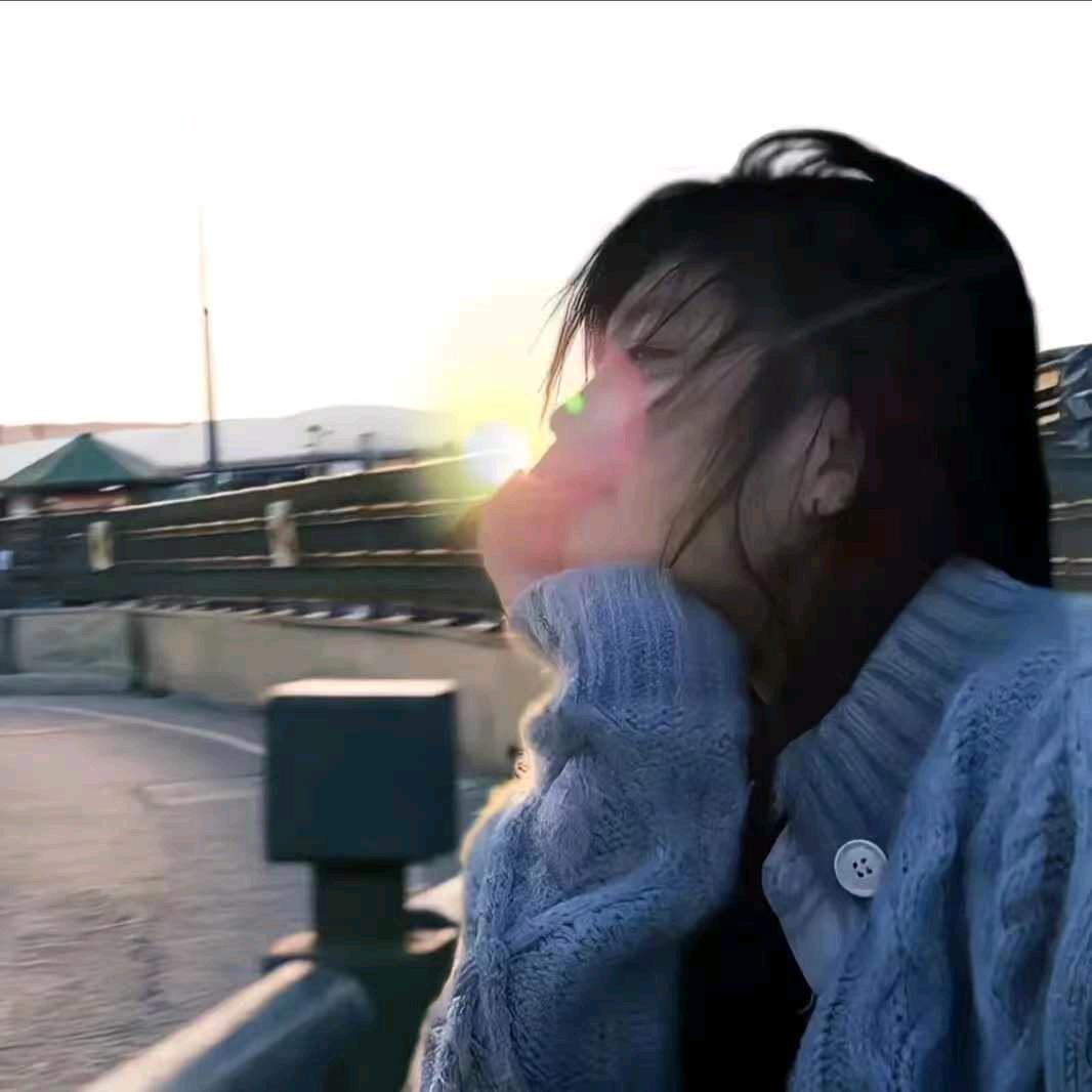 何秋兔兔兔兔兔～
