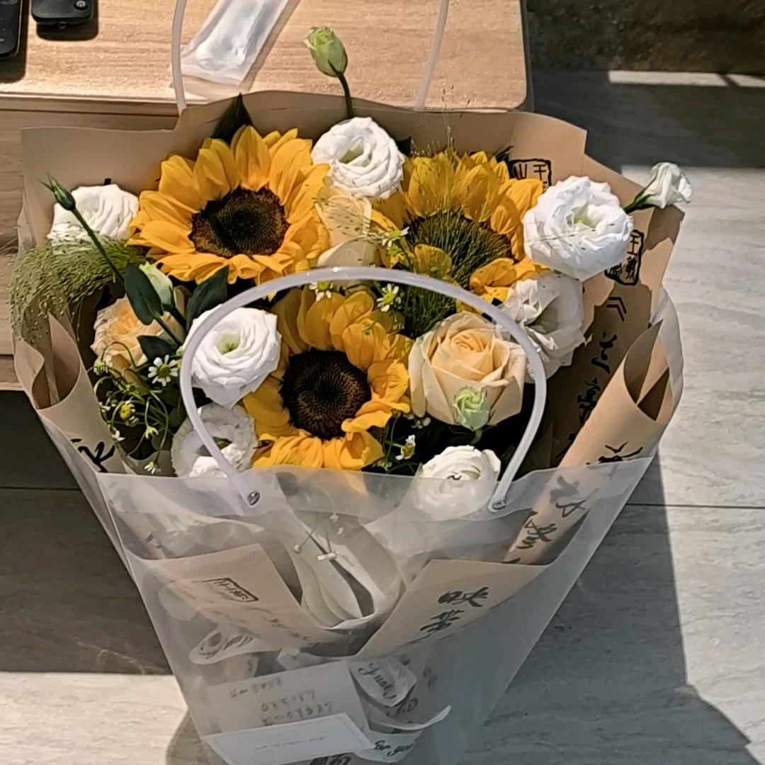 Tina（重生要去玩）