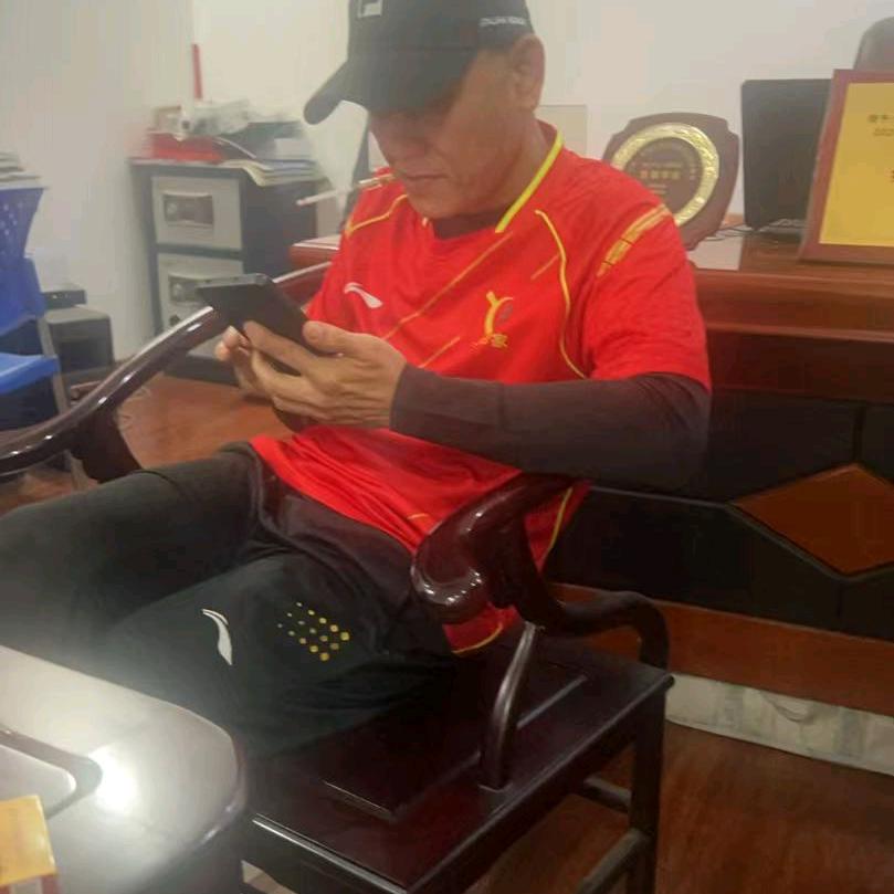 做好自已，感恩一切。