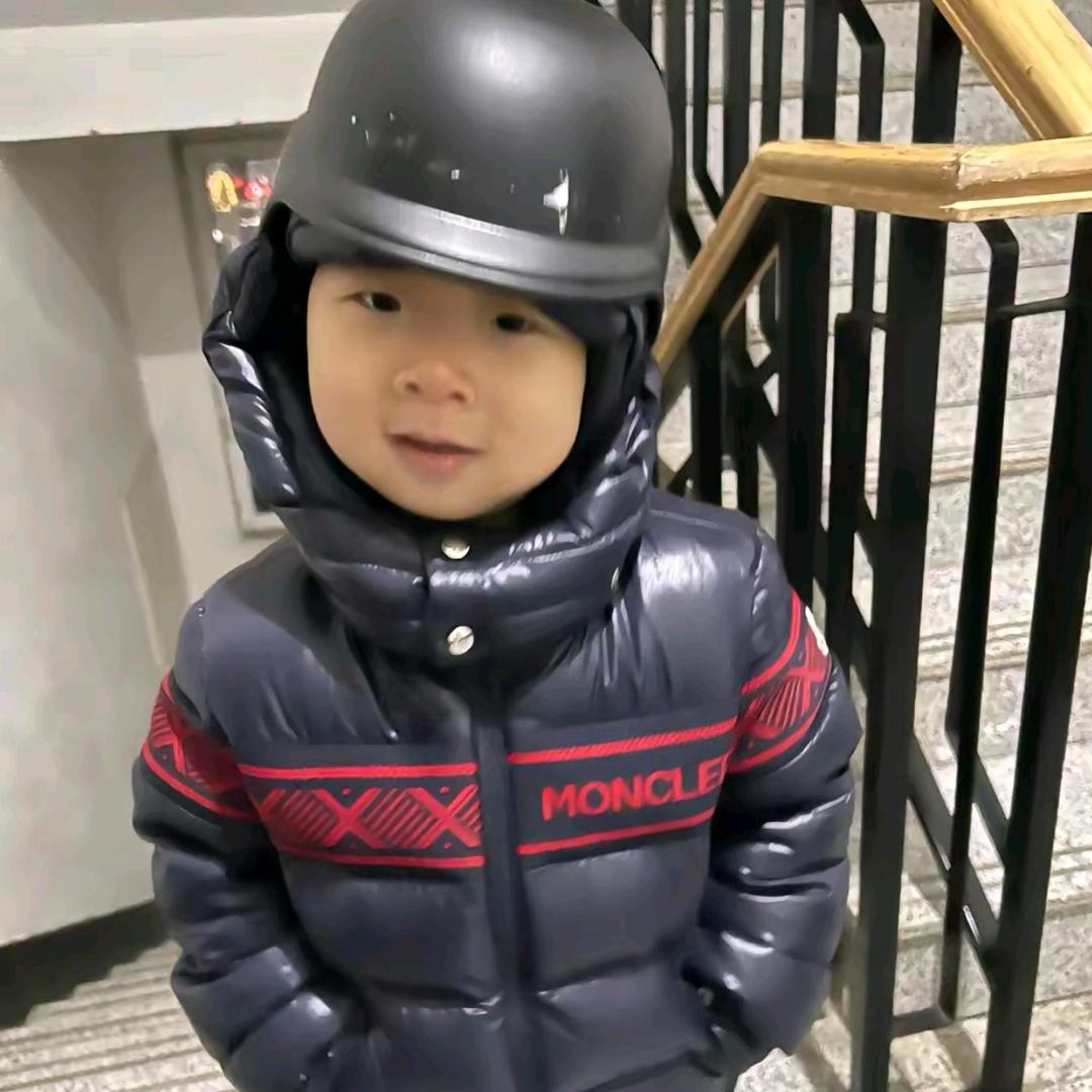 ㅤ︋︉︋︍︋ㅤㅤ︉︋︍ㅤ