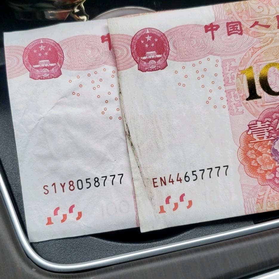 雪花飘飘   ╰╮