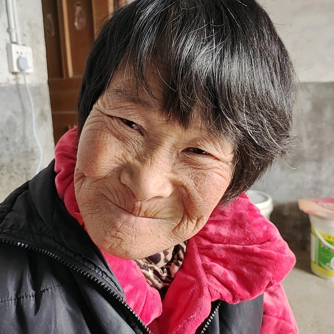 坚强妈妈李小丫