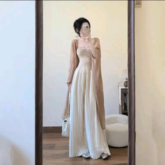 小梳子。🧡