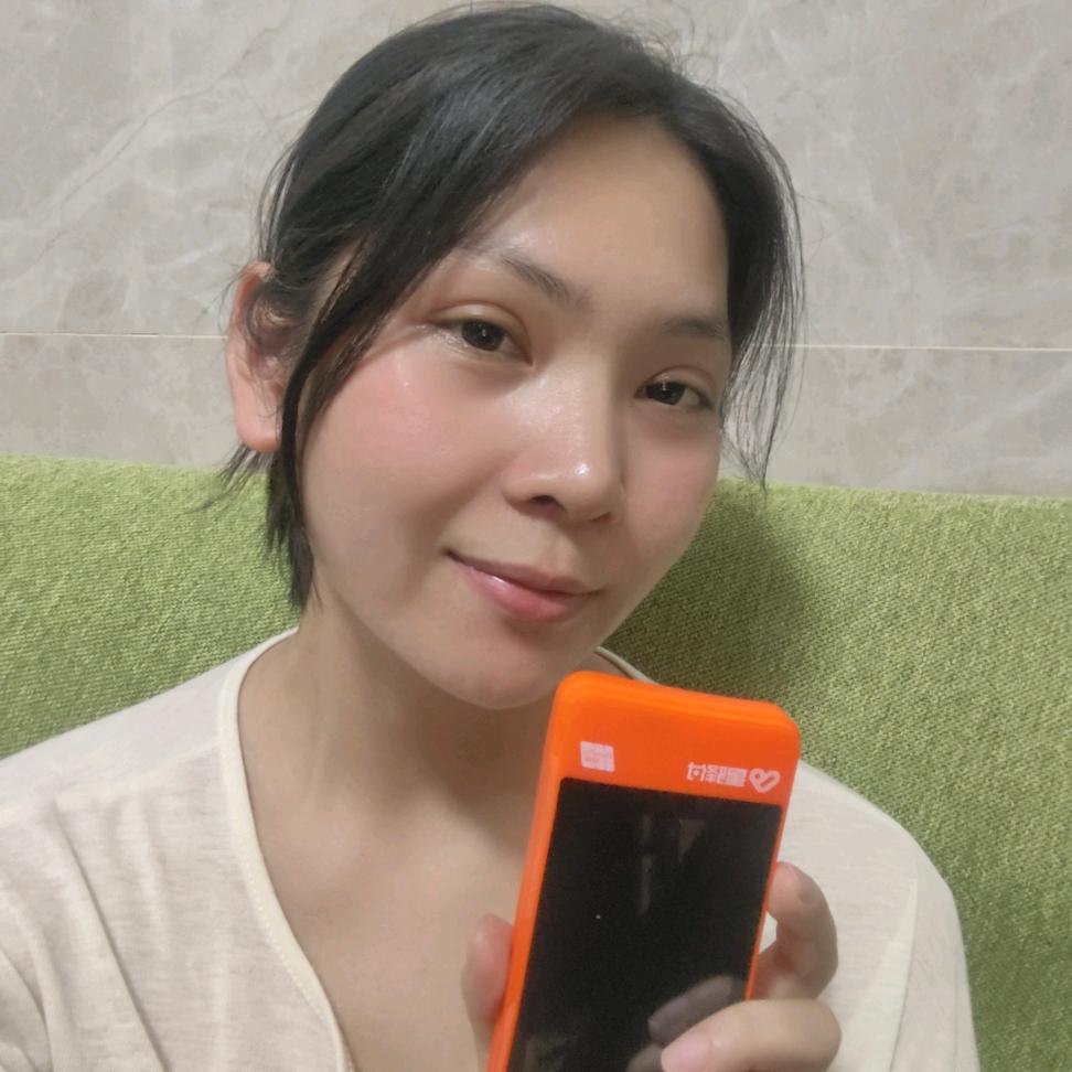 A阿芳