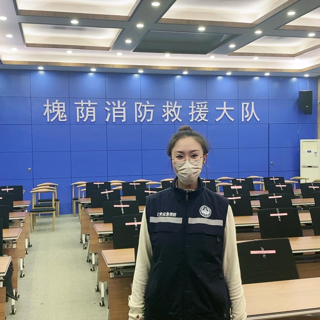社安学校阚老师