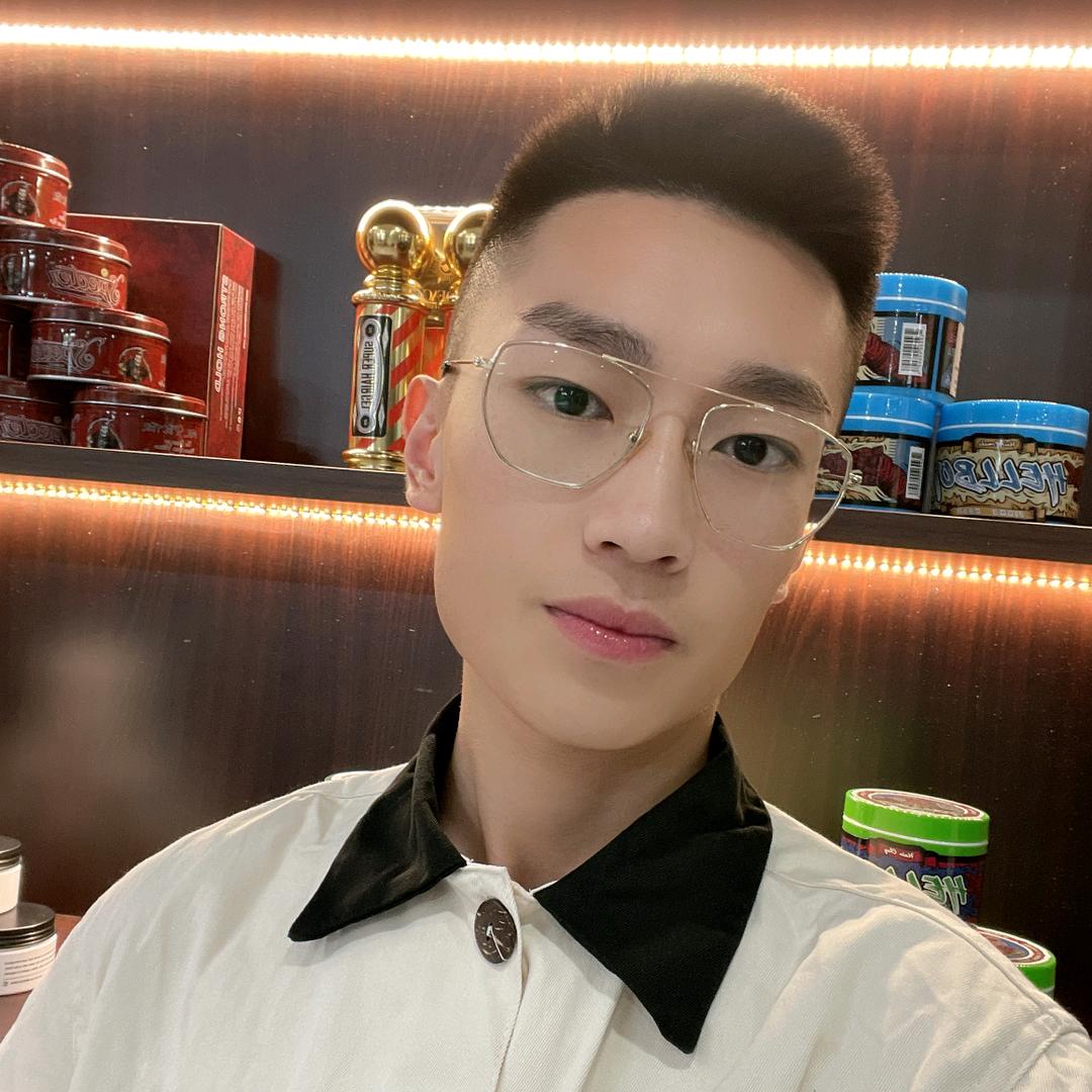 久龍男士理发&小龙