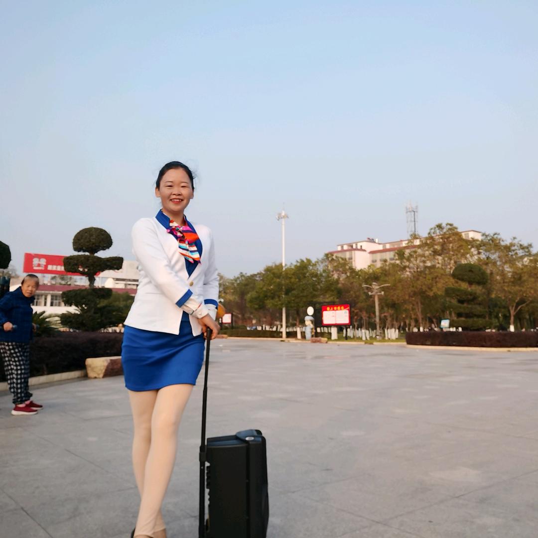 兰兰姐（9：50首播）