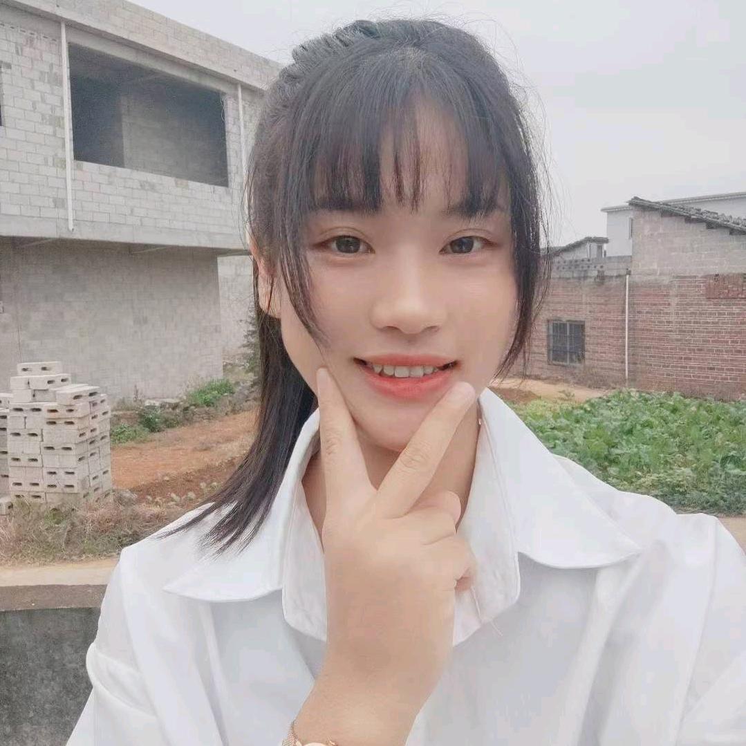 W英子