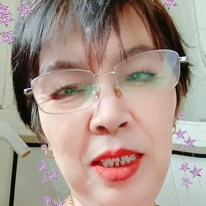 胡田