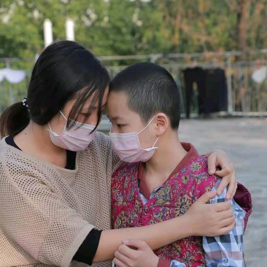 浩文妈妈( 干细胞十骨髓移植十心脏手术）