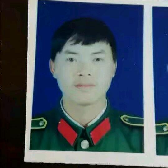 建哥九0年退伍滇武。