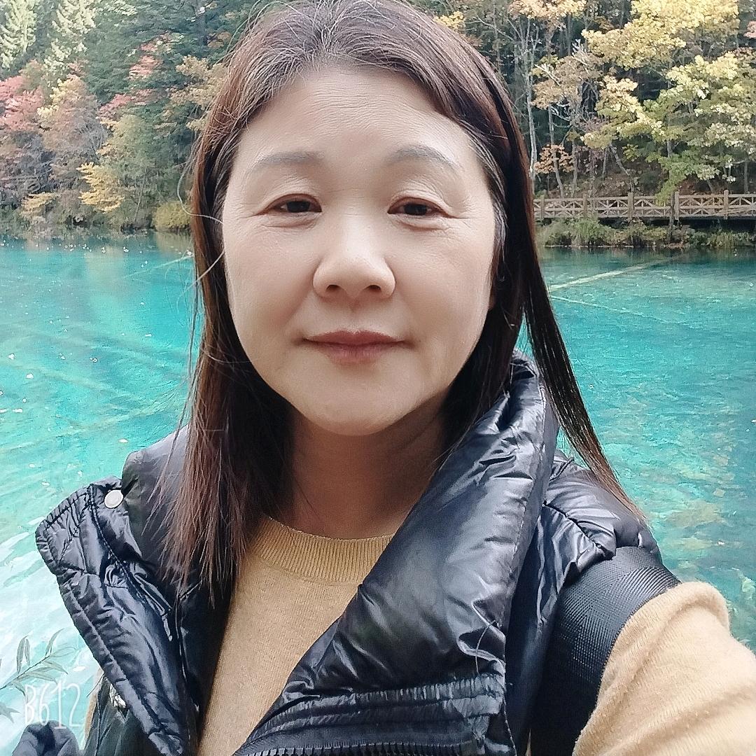 大梅爱唱歌