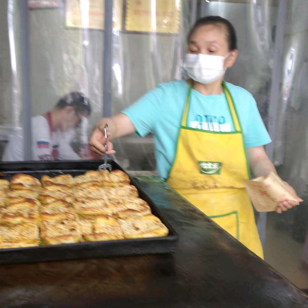 仙桃万姐锅盔 米团子