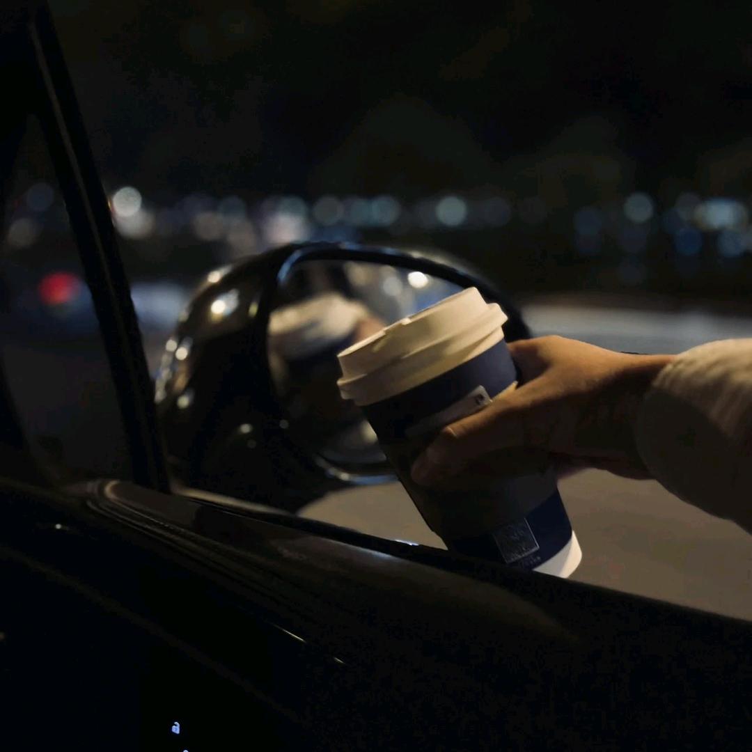 冒蓝火的加特林~哒哒哒哒哒哒哒哒~~~~