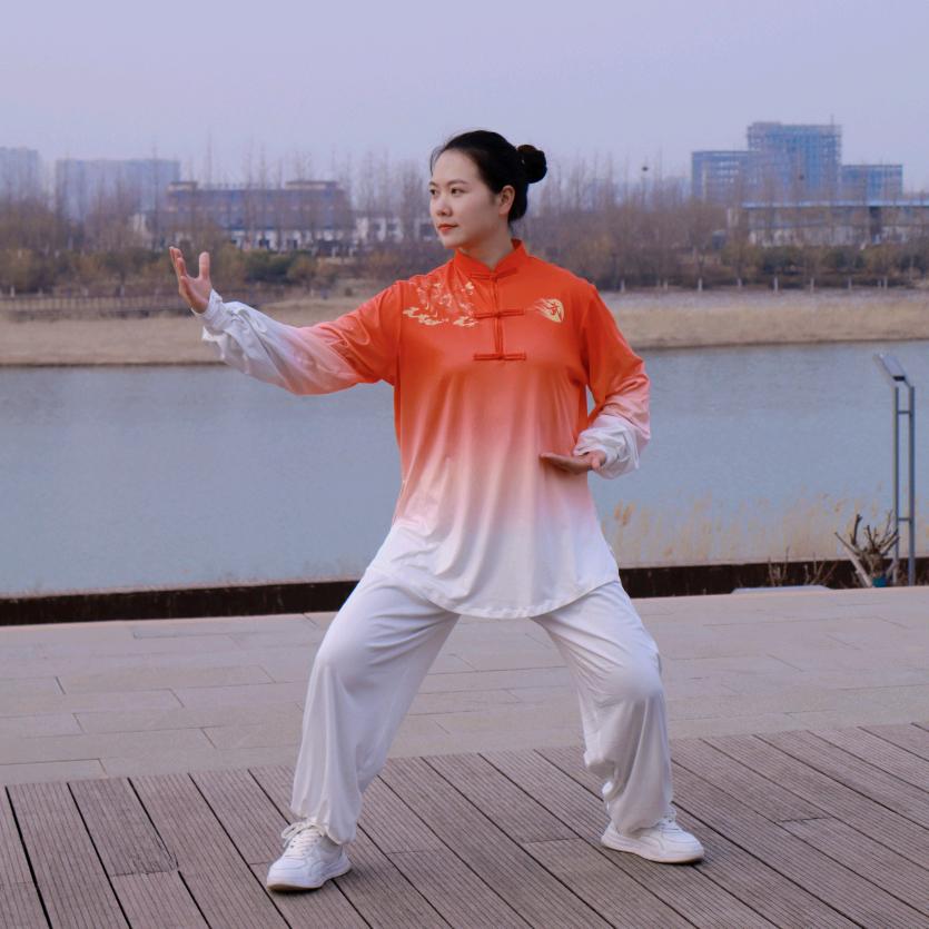 娇娇热爱八段锦
